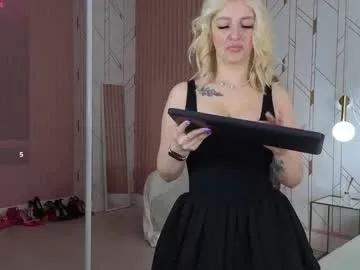 eva__summers from Chaturbate