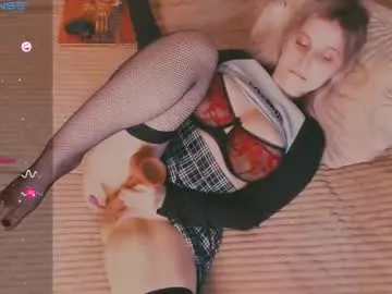 Freechat eva_gloss on Chaturbate