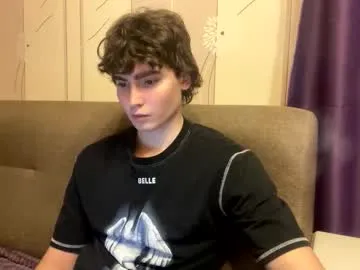 Freechat faustfrost on Chaturbate