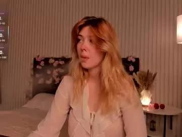 Naked Room fieryfeline 