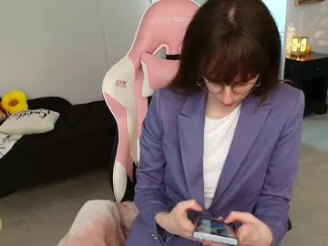 Freechat foxy_gamer on Chaturbate