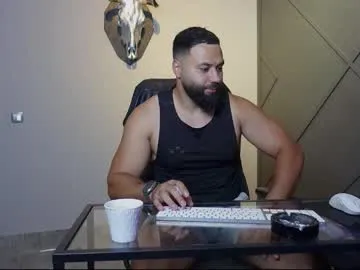 Freechat glennmasters on Chaturbate