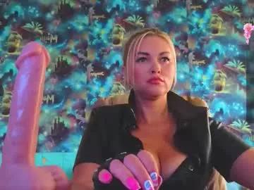 goddess_isabella11 from Chaturbate