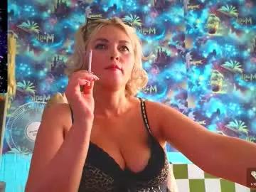 goddess_isabella11 from Chaturbate