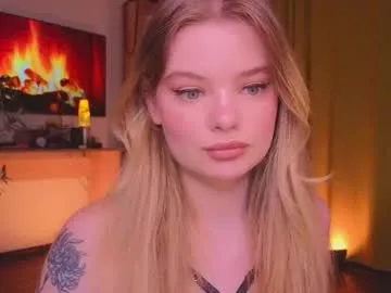 hottie_jane — On kneesfav pattern 66 pvt 18tk [111 tokens left] #curvy #dirtytalk #blonde #bigass #braces