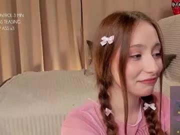 hottpeachh from Chaturbate