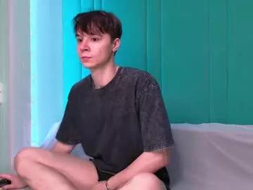 Naked Room hugebangins_ 