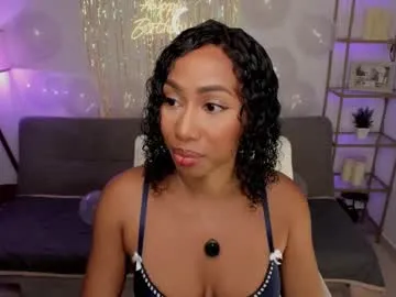 Freechat i_lulu on Chaturbate