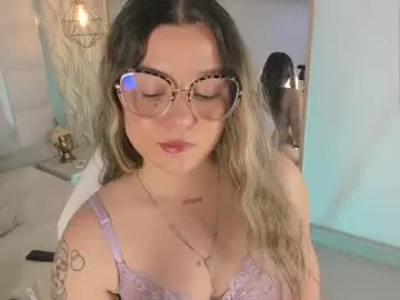 Freechat im_dalhia on Chaturbate