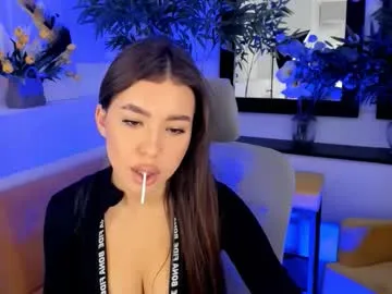 indigofaerly — GOAL: for good mood [61 tokens remaining] Hello, make me happy!!  #18 #brunette #mistress #daddysgirl #nonude