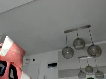 Freechat irenevon on Chaturbate