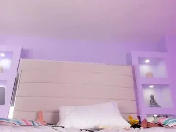 Freechat isabella_daniell on Chaturbate