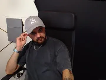 Freechat jamesmyersx on Chaturbate