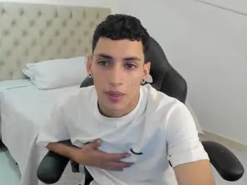Freechat jhoanleandro on Chaturbate