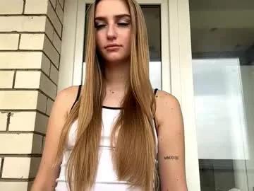jinnyjaquins from Chaturbate