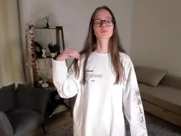 Freechat katinatonge on Chaturbate