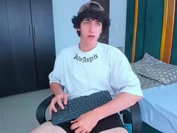 kervs__ from Chaturbate is Freechat