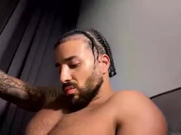 kingomzie from Chaturbate