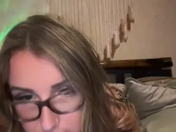 Freechat kristi_sinner on Chaturbate