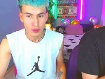 Freechat latin_boysxxx_ on Chaturbate