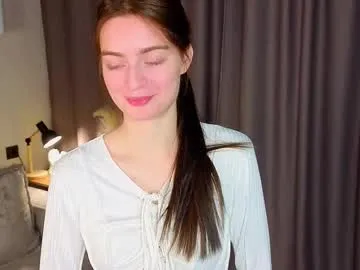 lauratang — im Rose, it's my first days here GOAL: sensual finger sucking | #new #shy #young #18 #teen [35 tokens remaining]