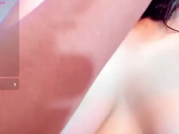 Freechat laurenhu on Chaturbate