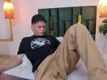 Freechat levy_steve on Chaturbate