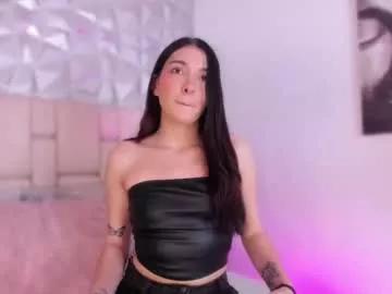 Naked Room lexiee_grey_ 