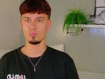 Freechat liamthunder05_ on Chaturbate
