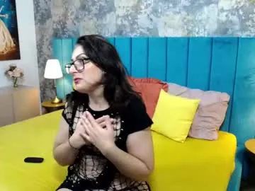 Freechat lisacroft on Chaturbate