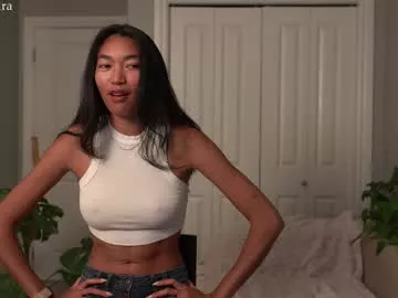 Group littlemiss_kira on Chaturbate