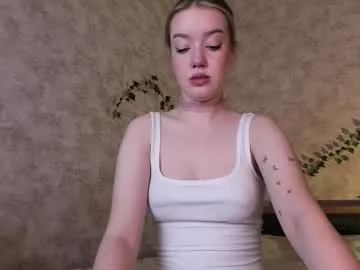 Freechat lollipops6666 on Chaturbate