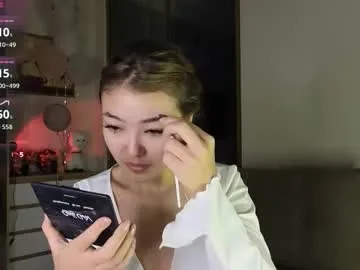 Freechat love_peace_here on Chaturbate