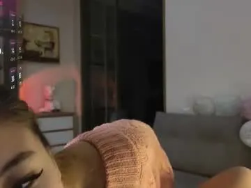 Freechat love_peace_here on Chaturbate