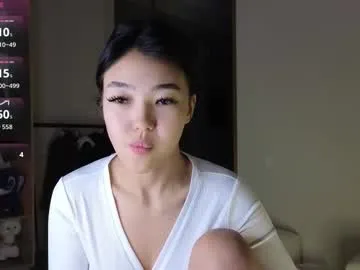 Freechat love_peace_here on Chaturbate