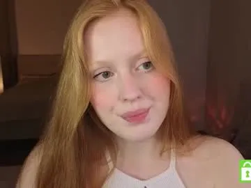 Freechat lulu_moons on Chaturbate