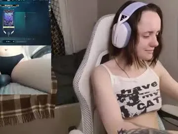 luna_loveeee on Chaturbate