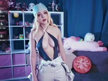 Naked Room madnessalise 