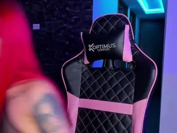 Freechat marianne__ on Chaturbate