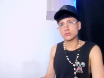 Freechat mateo_escobar on Chaturbate
