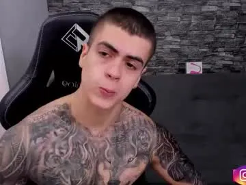 Freechat mathew_wolf4 on Chaturbate