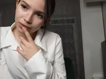 Freechat mellowpearl on Chaturbate