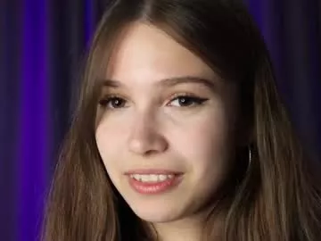 Freechat mellowpearl on Chaturbate