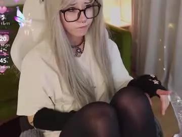 meomeee from Chaturbate