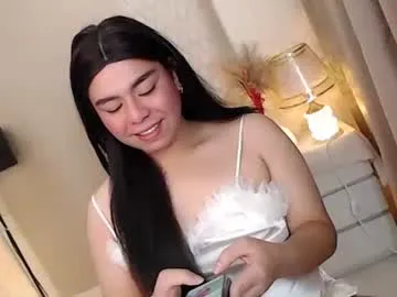 Freechat mikha_sensual on Chaturbate