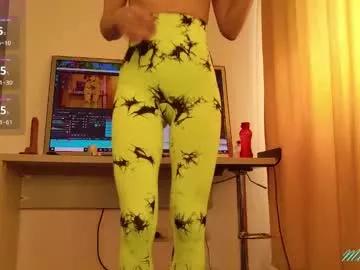 Naked Room mira_sph 