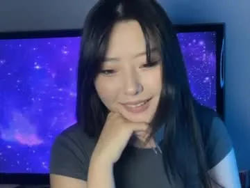 Freechat mirafloat on Chaturbate