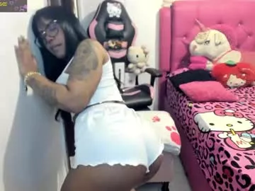 Freechat missblackcandy on Chaturbate