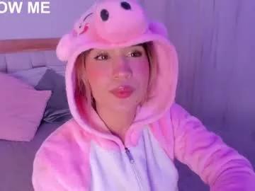 Naked Room missjuliaa_ 