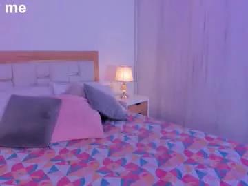 missjuliaa_ from Chaturbate